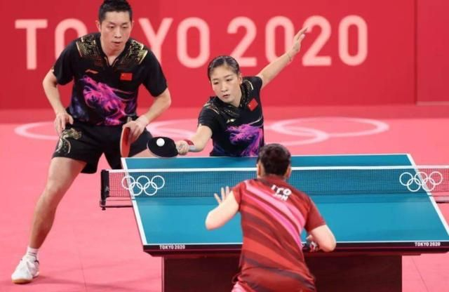 F1赛场再起风云：塞北青龙队击败剑门火狐队，脚步移动更到位逆风翻盘的范本的简单介绍